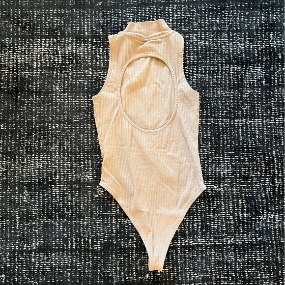 Puma Ribbed Mock Neck Bodysuit - Picture 2 of 4